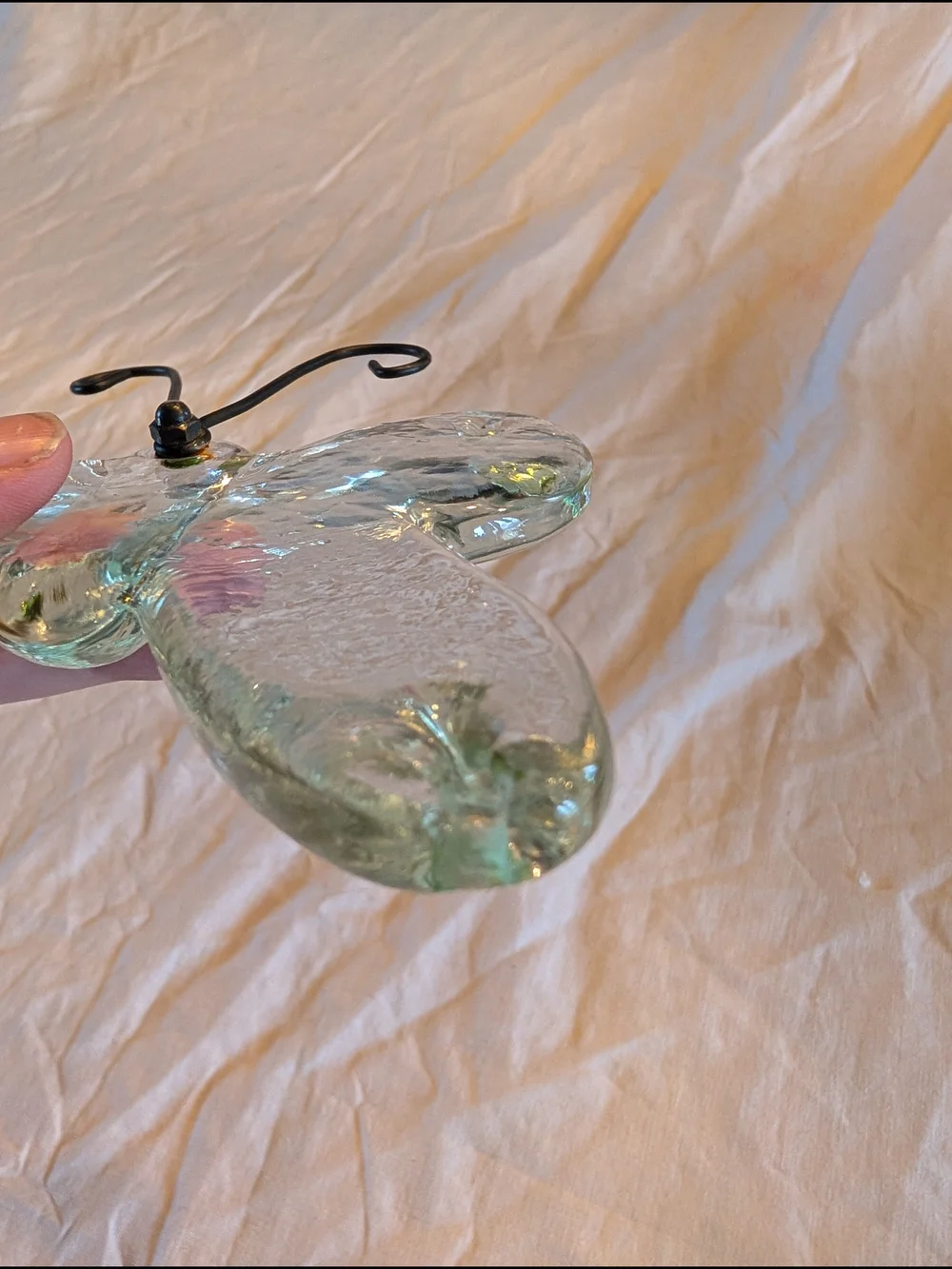 2/30$ Vintage Clear Glass Butterfly Wall Decor with Black Wire Antennae - Picture 3 of 5